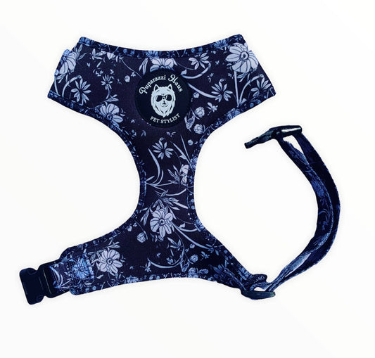 Puparazzi Haus gorgeous black dog harness design with white flowers. Pet harness, dog accessories. 