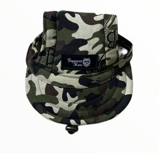Adorable Puparazzi haus camoflage/camo dog cap with draw string to keep it in place. Army dog camo dog style